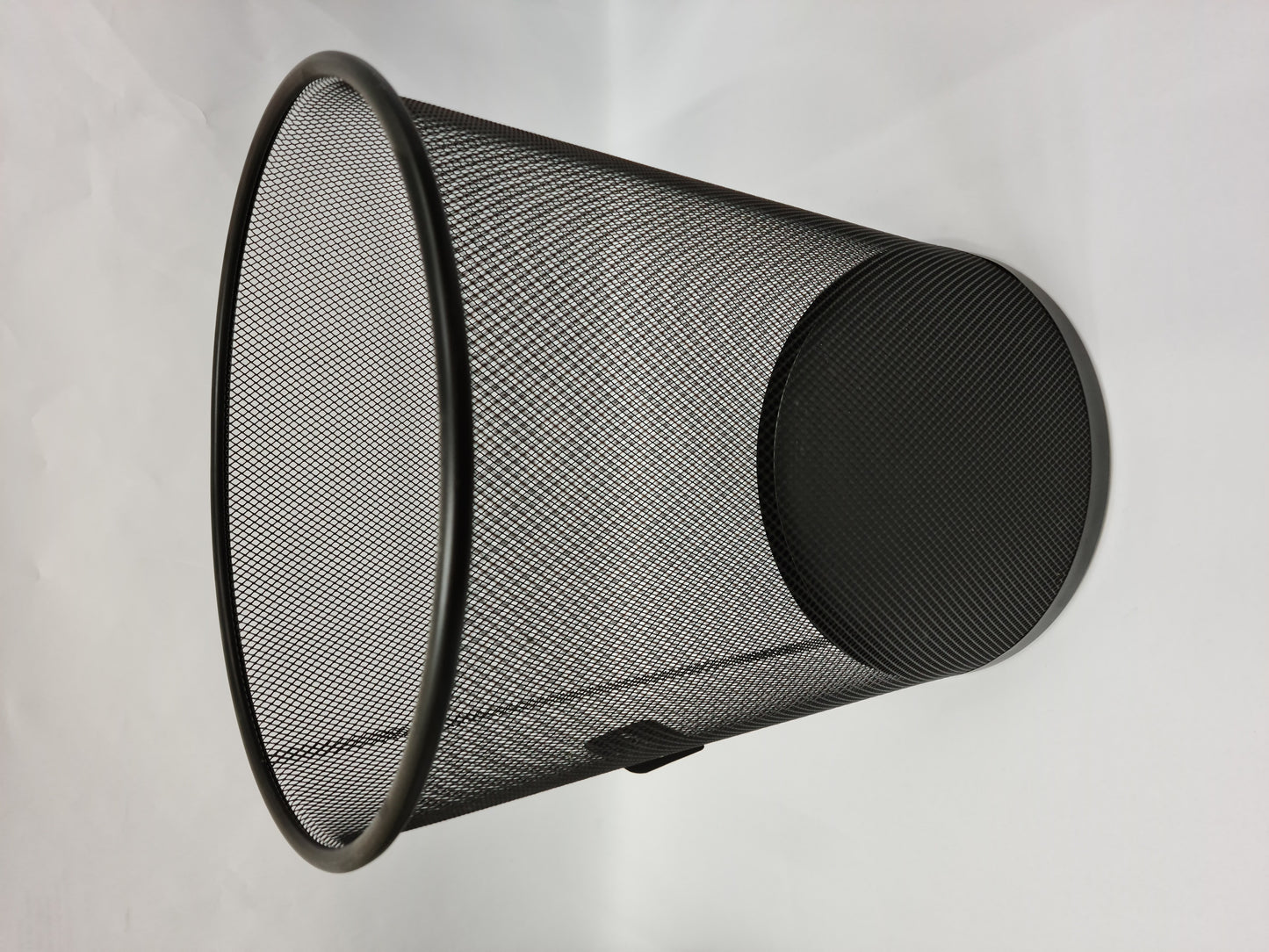 TRASH BIN (METAL)